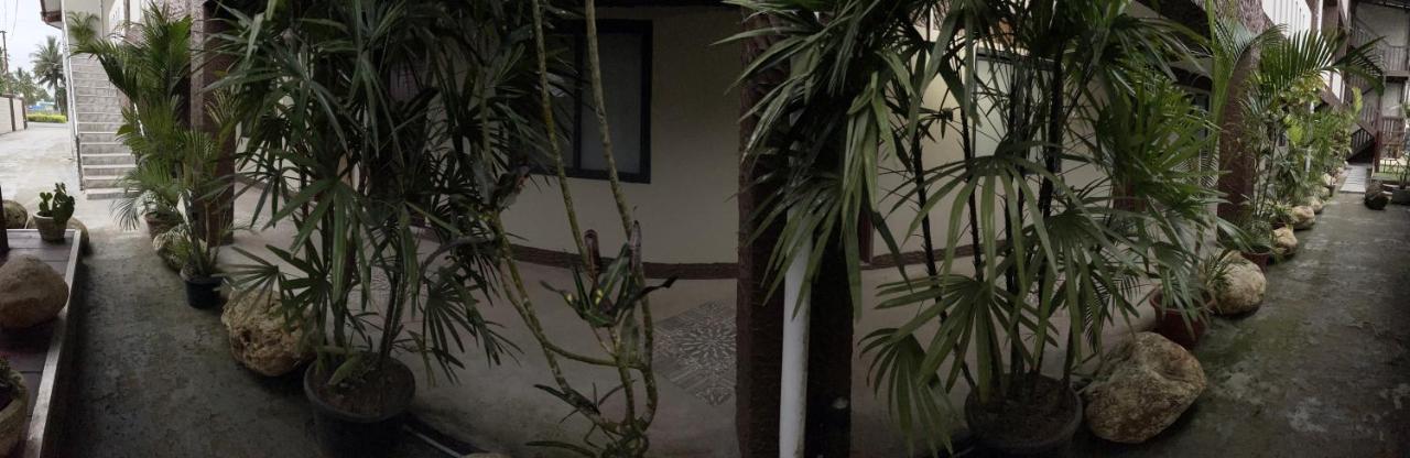 Nausori Airport Hotel Esterno foto