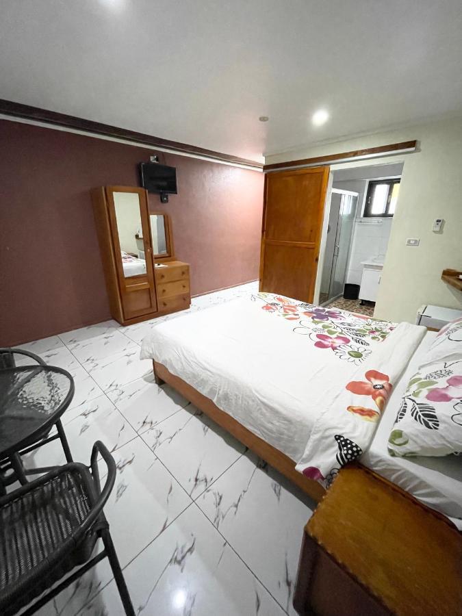 Nausori Airport Hotel Esterno foto
