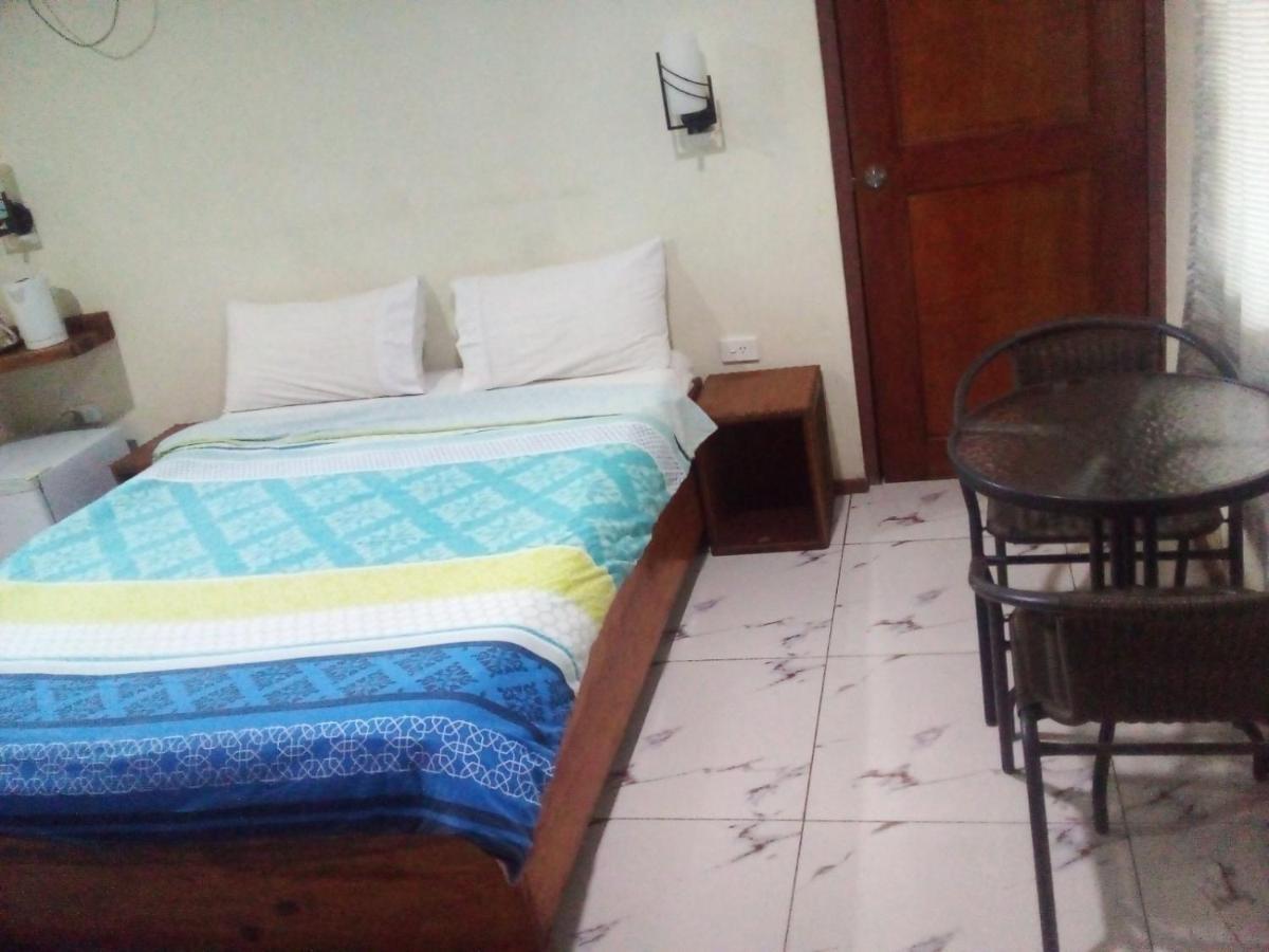 Nausori Airport Hotel Esterno foto